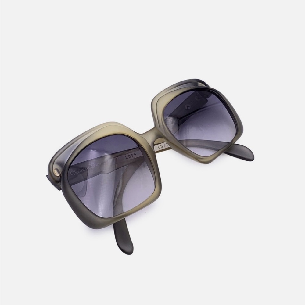 Pre-owned ‘Christian Dior Vintage Green Sunglasses 2009 571 Blue Lens’ - Picture 2 of 6
